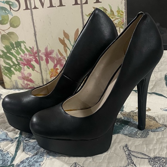 Olsenboye Platform Heels - black - Size 6.5M - Picture 2 of 6